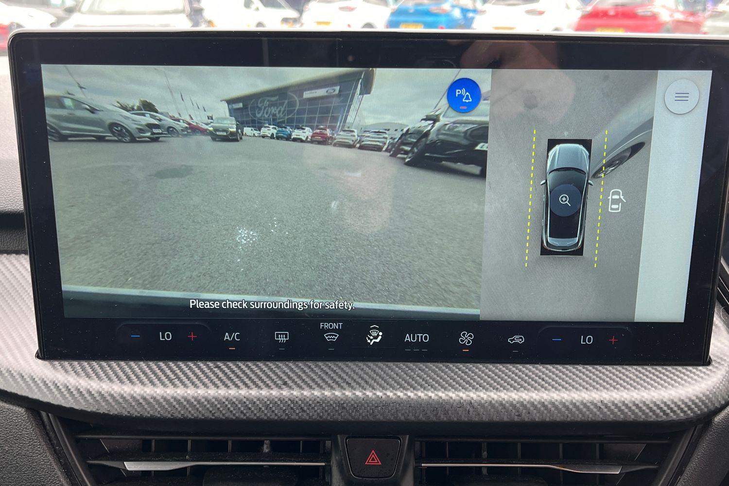 Ford KUGA Photo 28