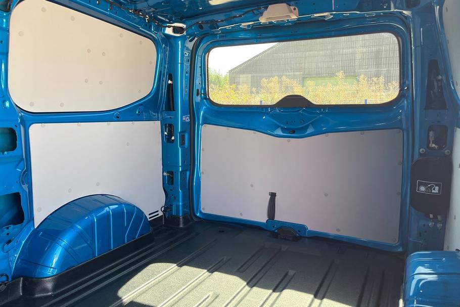 Used Ford E-TRANSIT CUSTOM MM75RCZ 4