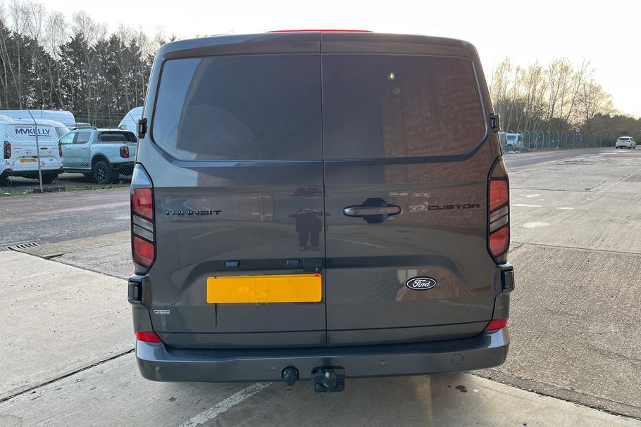Used Ford TRANSIT CUSTOM LL75RUW 12