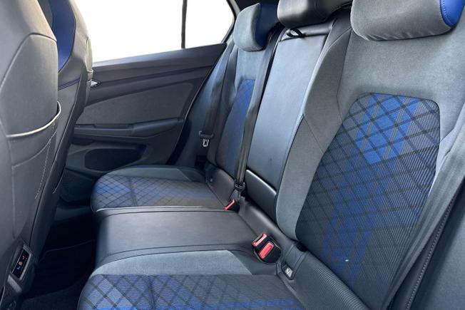 Volkswagen Golf Photo 9