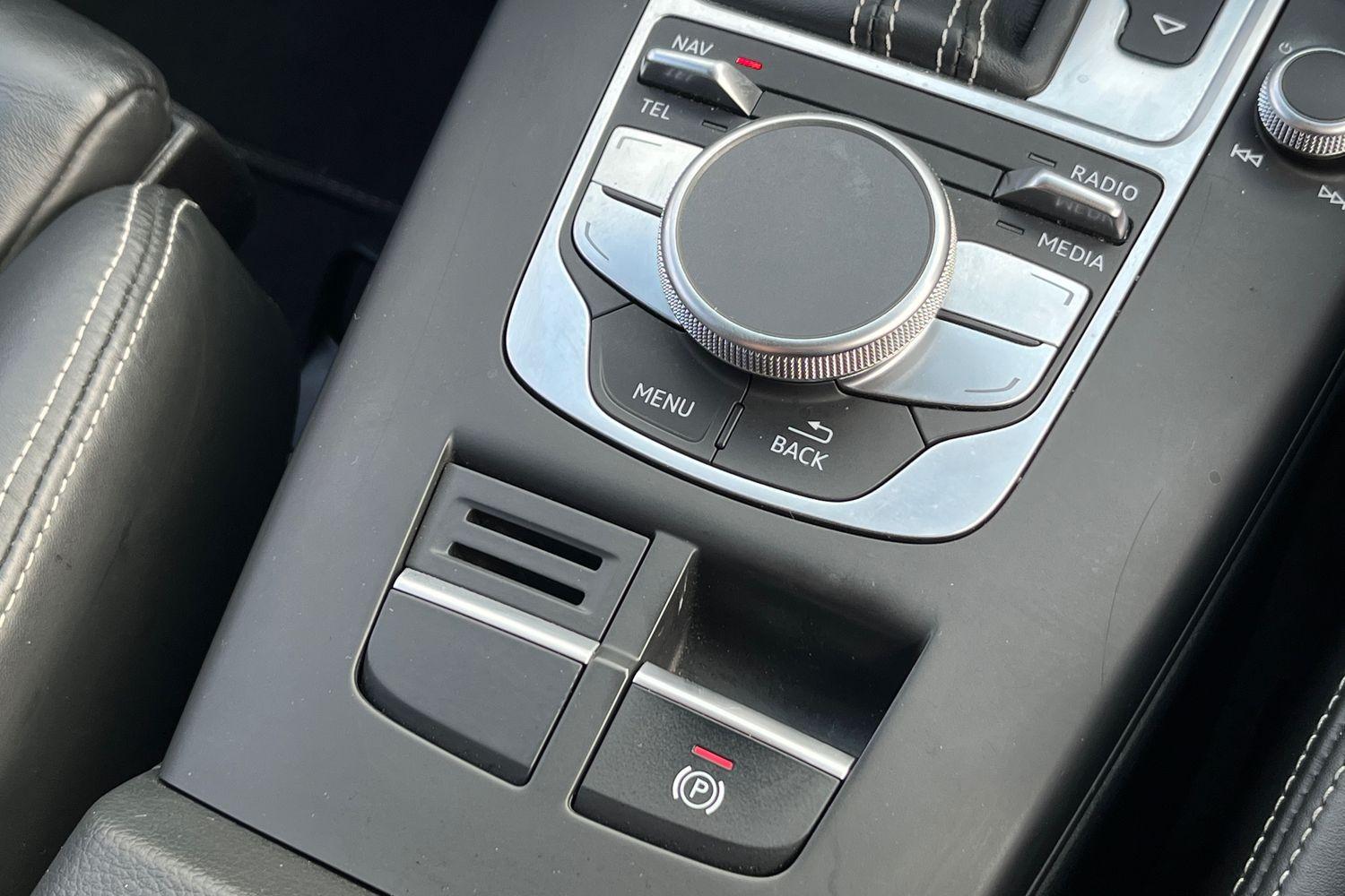 Audi A3 Photo 36