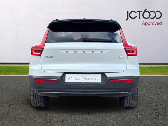 VOLVO Xc40 Photo 7