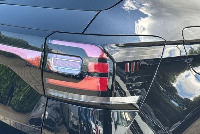 VOLKSWAGEN T-Cross Photo 18