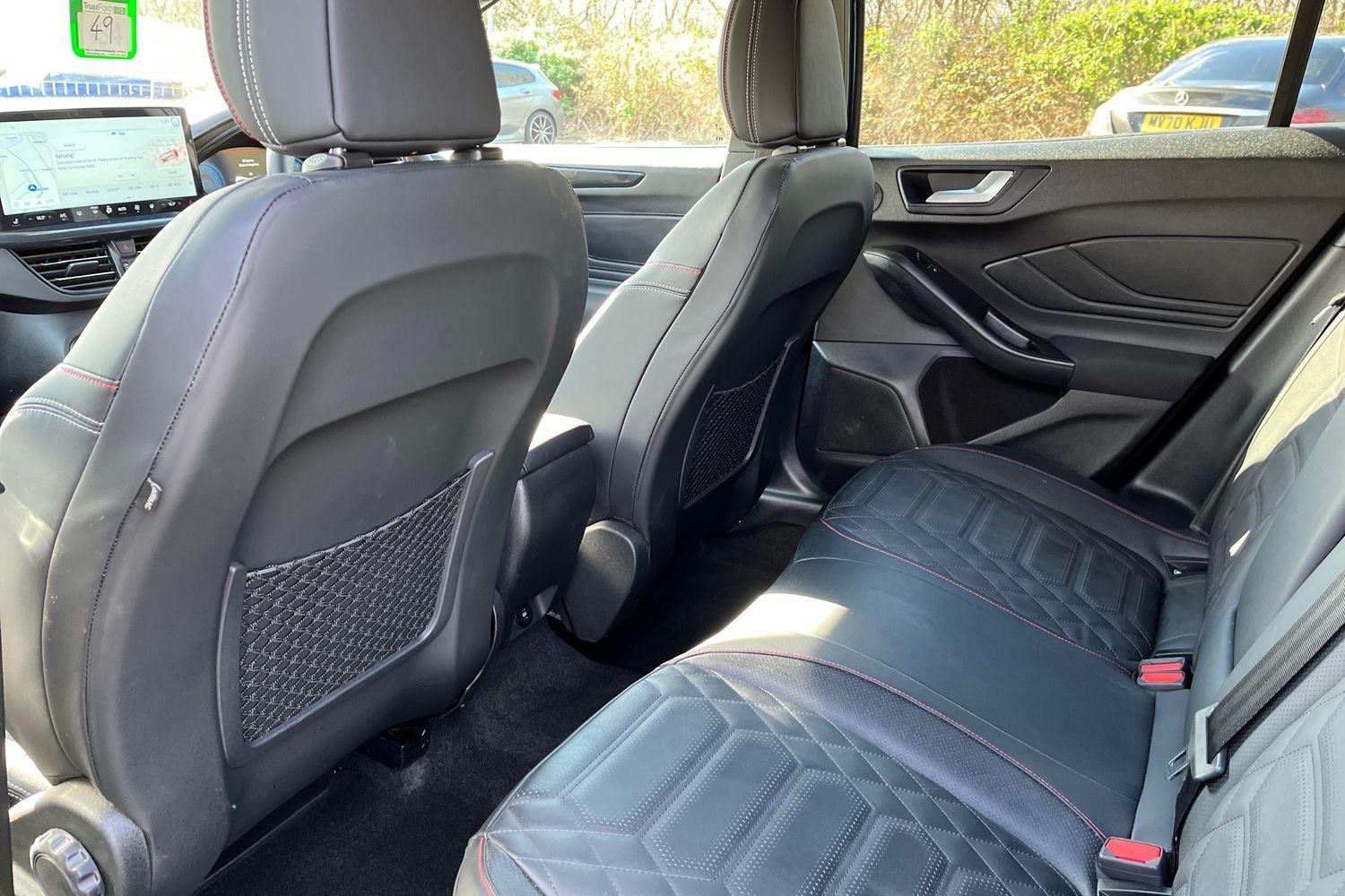 Ford FOCUS Photo 37