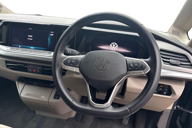 VOLKSWAGEN Multivan Photo 11