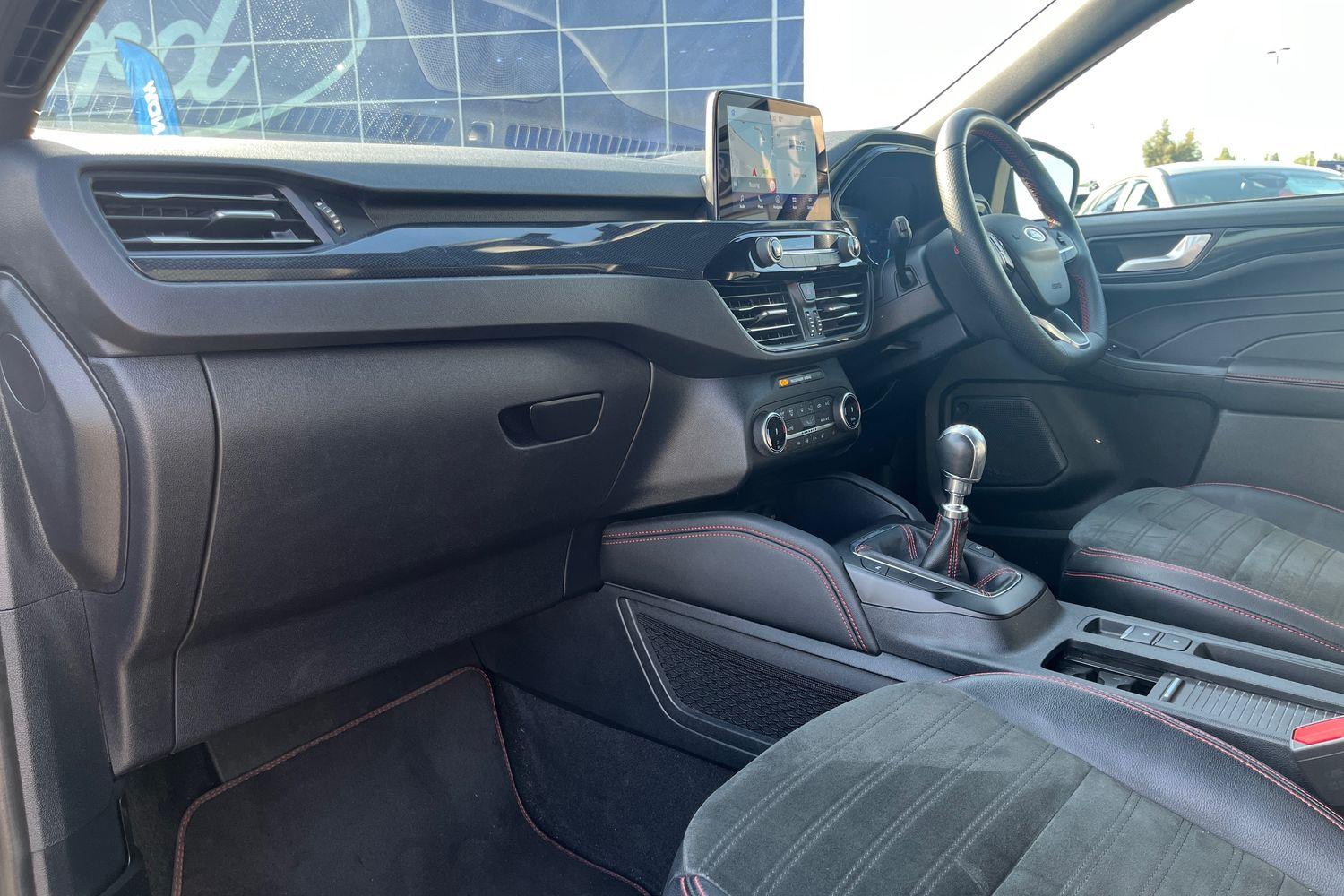 Ford KUGA Photo 17