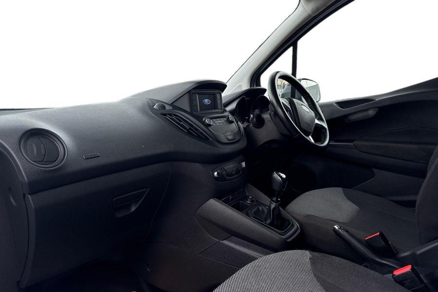 Ford TRANSIT COURIER Photo autoimg-1de291cf821499186d67c9c079f1f2fe1fa71752.jpg