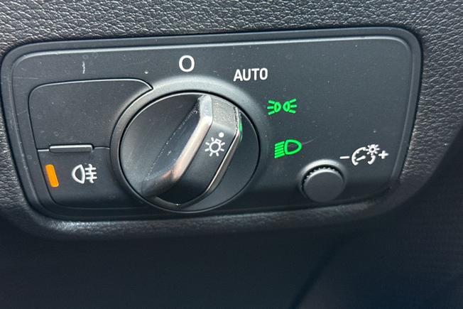 AUDI Q2 Photo 34