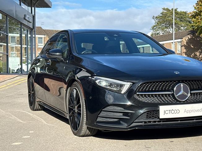 MERCEDES-BENZ A Class Photo 26