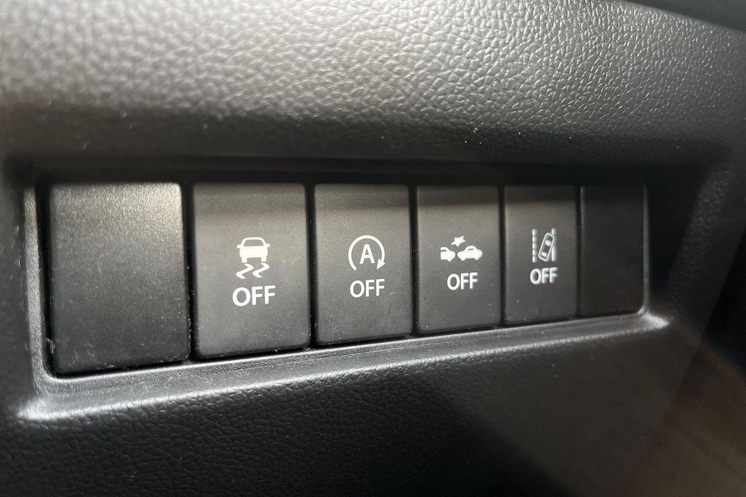 Suzuki SWIFT Photo 23