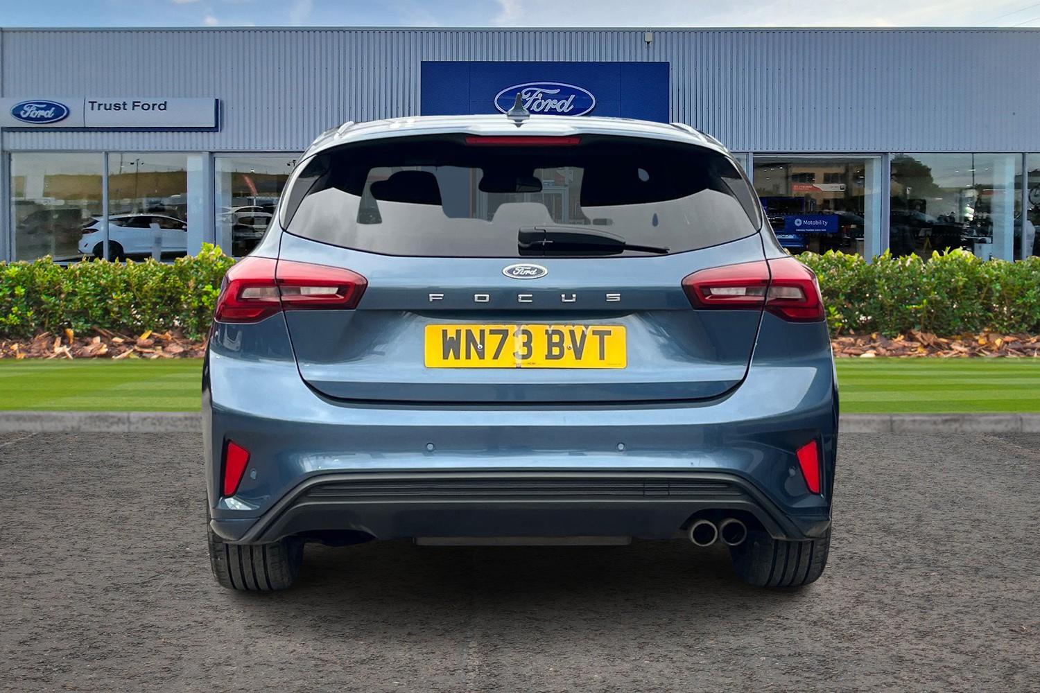 Ford FOCUS Photo 6