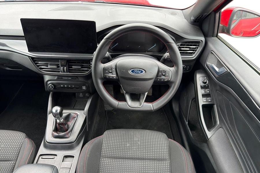 FORD FOCUS Photo autoimg-1defd53f8cbe0d984217e34b4cb18028c42d118e.jpg