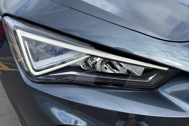 CUPRA Formentor Photo 19