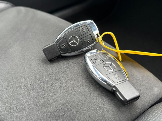 MERCEDES-BENZ Gla Photo 48