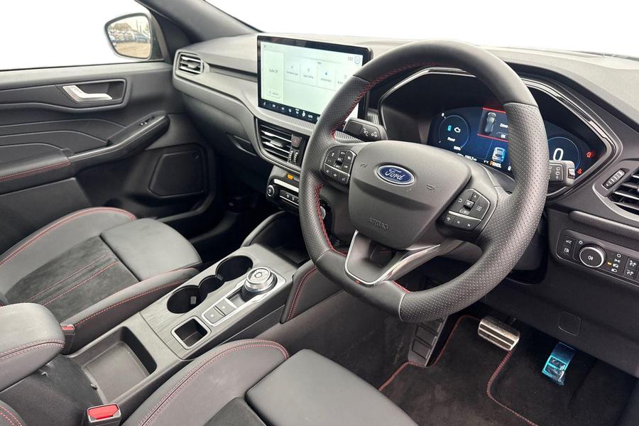 Ford KUGA Photo autoimg-1df5bb25d27feb1b786a67977317741056b14c38.jpg