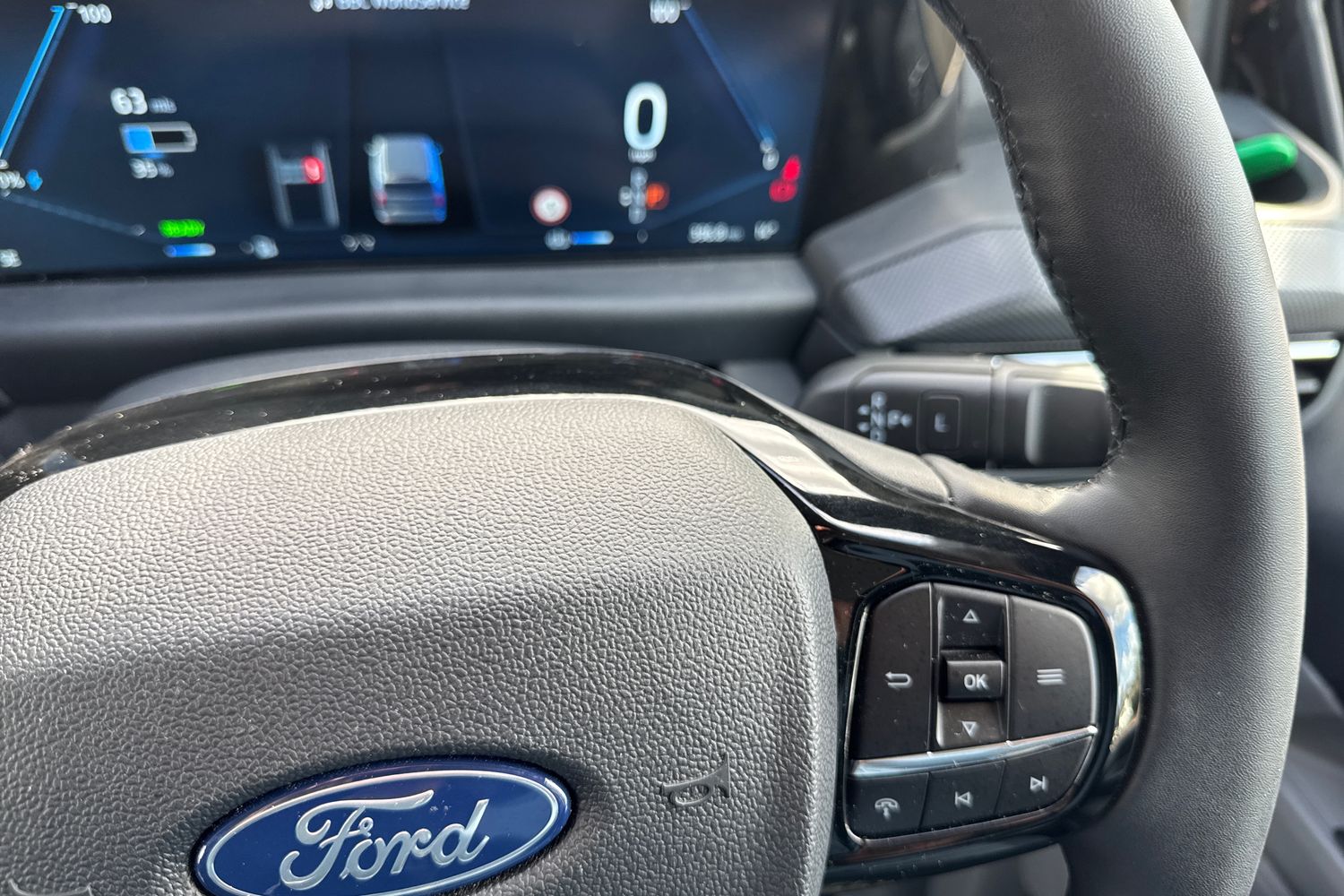 Ford TRANSIT CUSTOM Photo 29