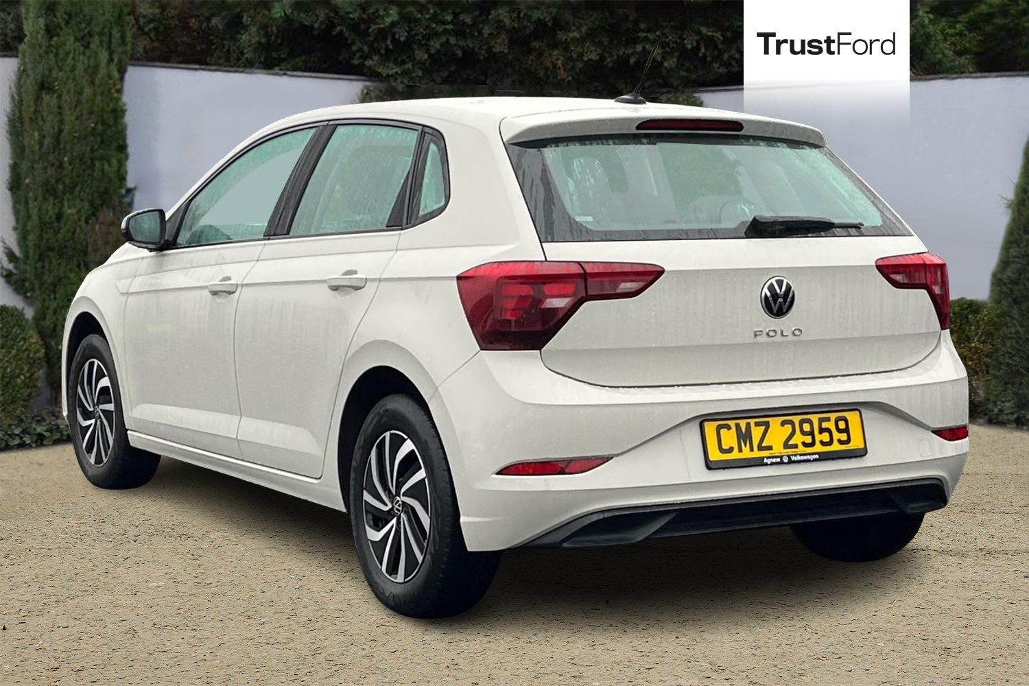 Volkswagen POLO Photo 1