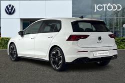 VOLKSWAGEN Golf Photo 3