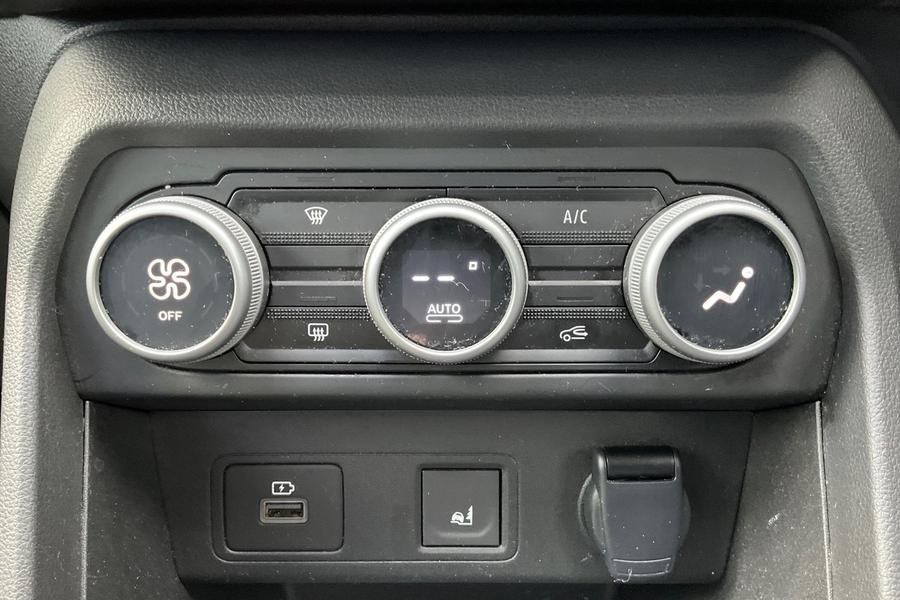 Dacia JOGGER Photo autoimg-1e00ad41ab44092ebf66bf1024647a26b090048a.jpg