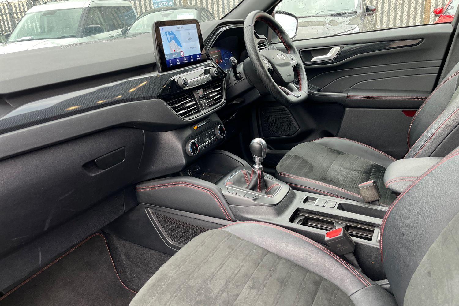 Ford KUGA Photo 17