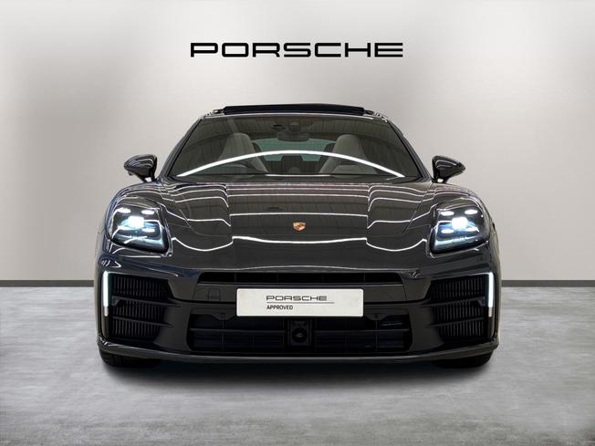 PORSCHE Panamera Photo 2