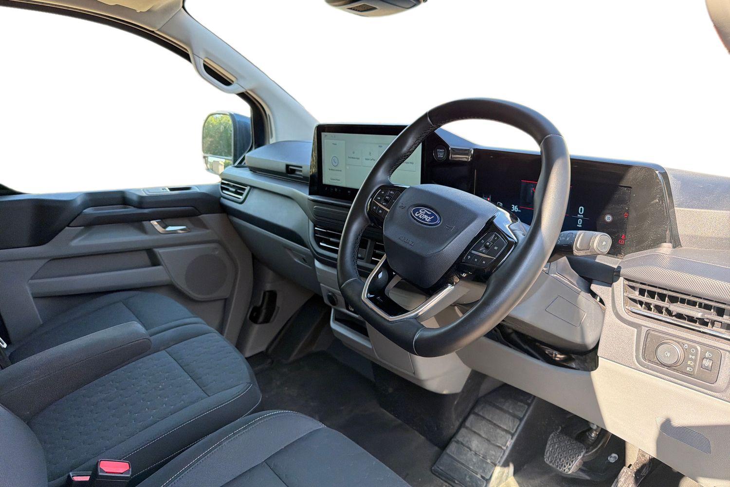 Ford TRANSIT CUSTOM Photo 13