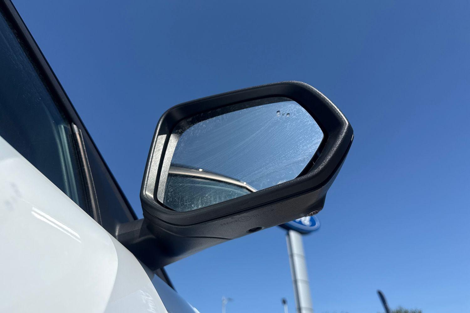 Ford Explorer Photo 22