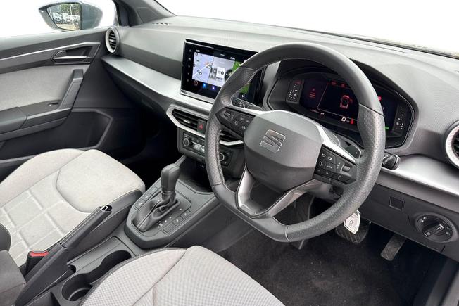 SEAT Arona Photo 6