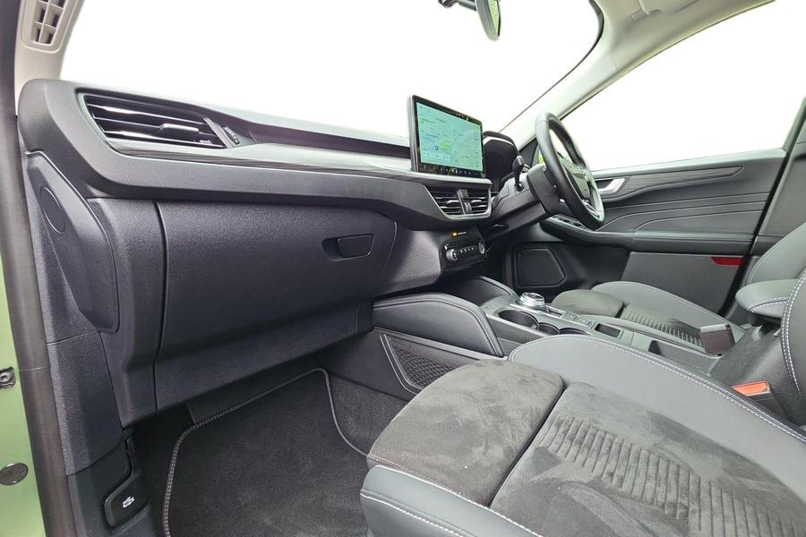 Ford Kuga Photo autoimg-1e0c2b8c07e6b8878678c175344e8b9a38976ad1.jpg