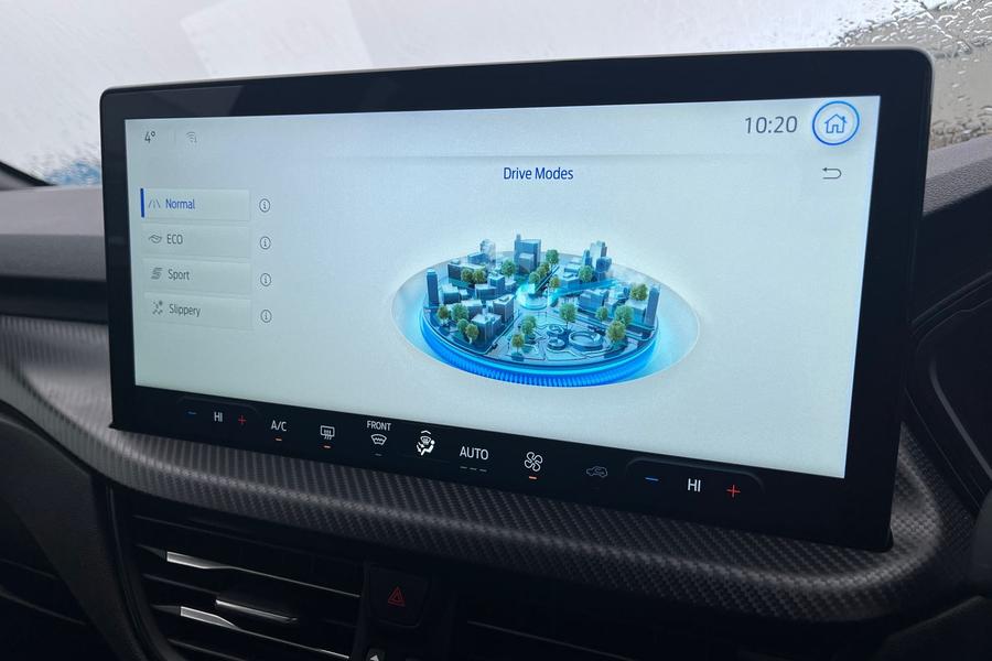 Ford KUGA Photo autoimg-1e0d0b00fb7de7177954ac16603adb6a611044dc.jpg