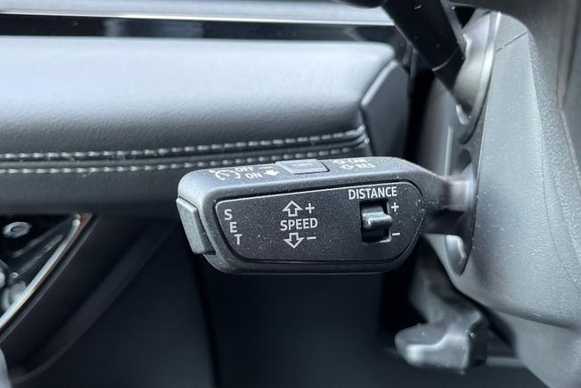 AUDI Q6 E-Tron Photo 31
