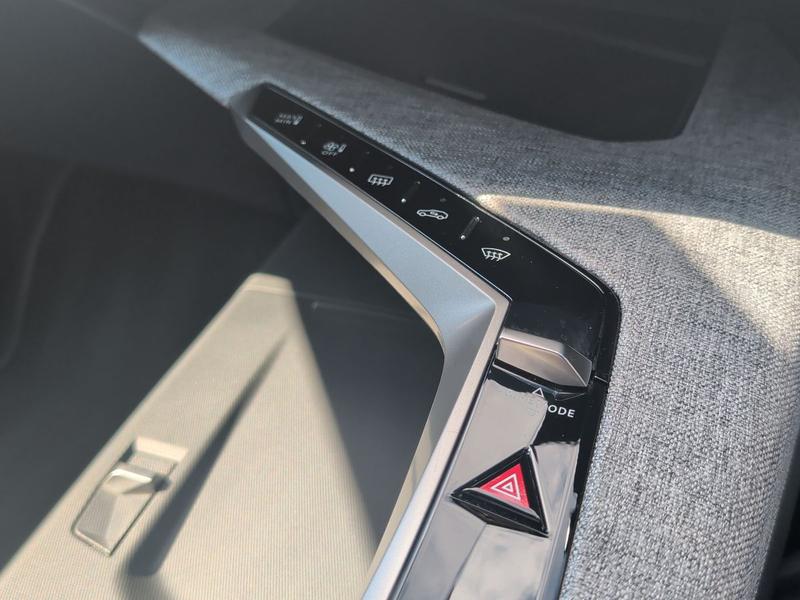 Used Peugeot 5008 KM25VVT 40