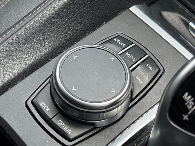 BMW X6 Photo 36