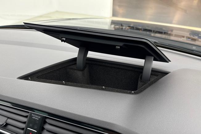 VOLKSWAGEN Tiguan Photo 22
