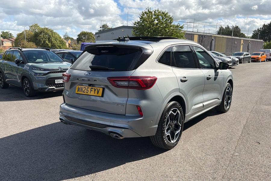 Ford KUGA Photo autoimg-1e14f6847c715975e6c15cc26d5f4ccdb33dead3.jpg