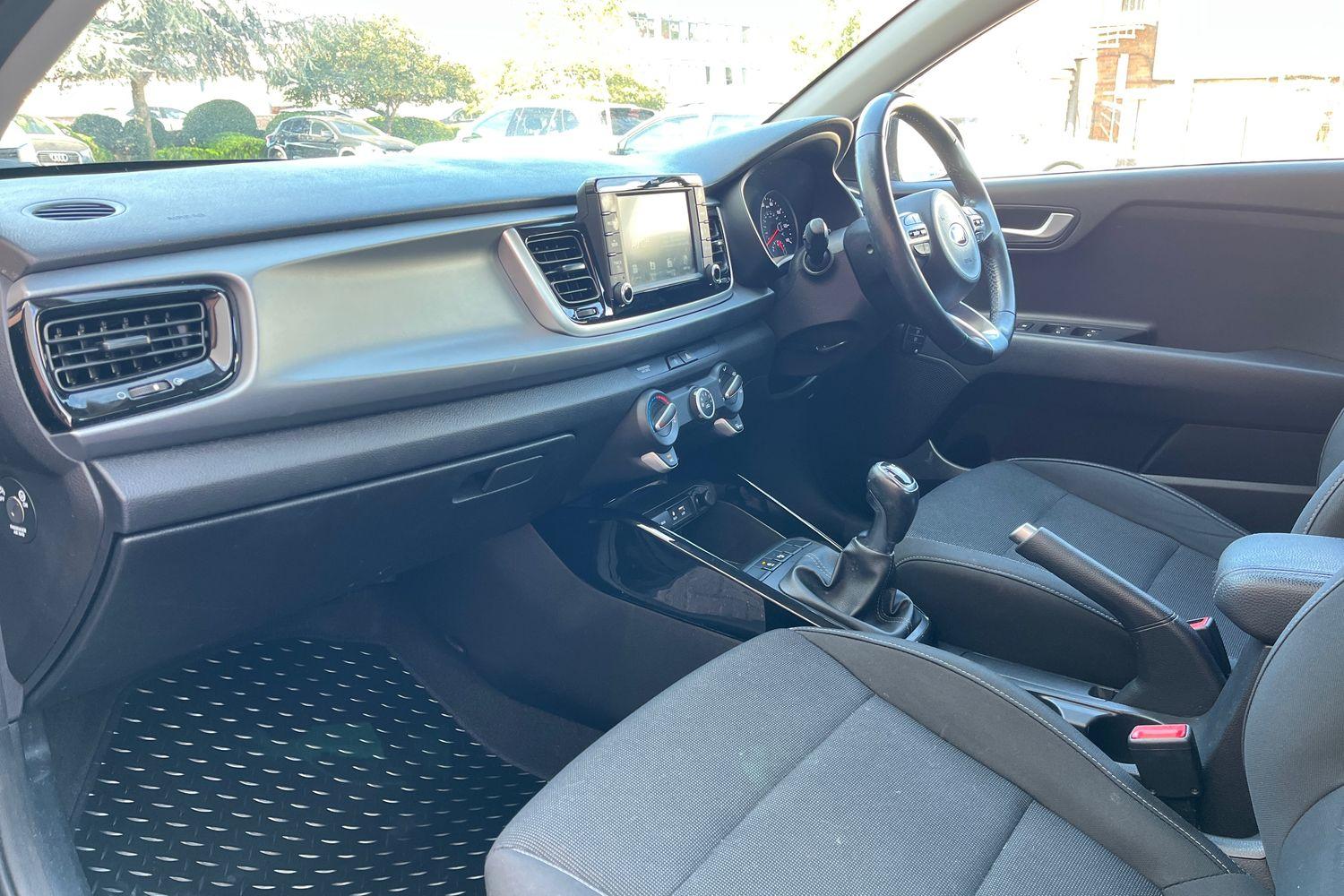 Kia Rio Photo 17