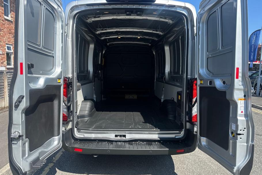 Used Ford E-TRANSIT MJ75CVE 6
