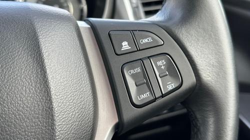 Suzuki S-CROSS Photo autoimg-1e195a6801c60eabd3feea19283a03ec9aa45cea.jpg