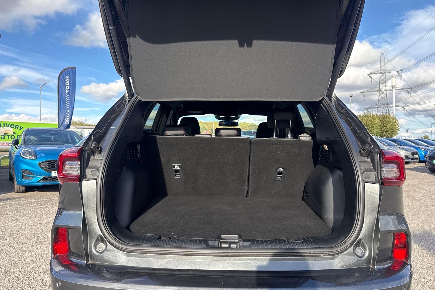 Ford KUGA Photo 20