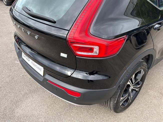 VOLVO Xc40 Photo 25