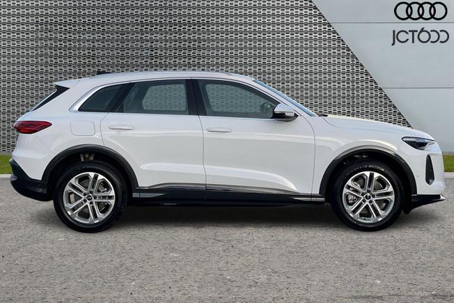 AUDI Q5 Photo 4