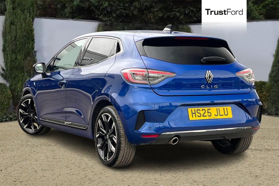 Renault CLIO Photo autoimg-1e1dcdd87f89f8691988ac7f98bf092894face85.jpg