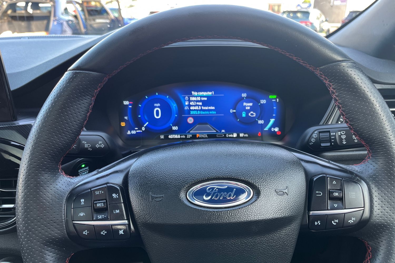 Ford KUGA Photo 11