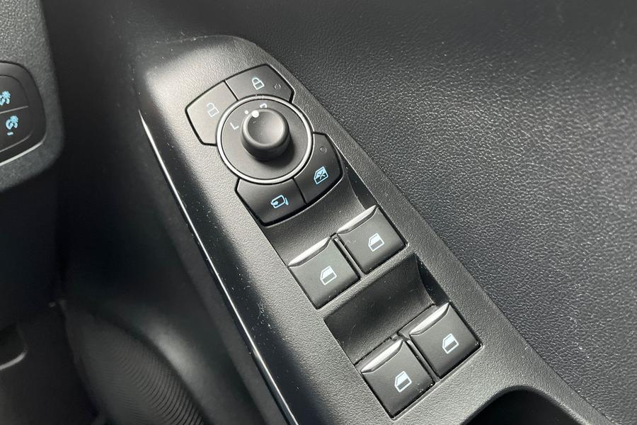 Ford PUMA Photo autoimg-1e25d28917c5d586fcc082d807176b6e87c93e33.jpg