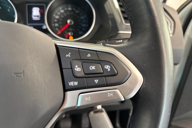 VOLKSWAGEN Tiguan Photo 17