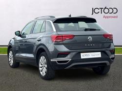Volkswagen T-Roc Photo 3