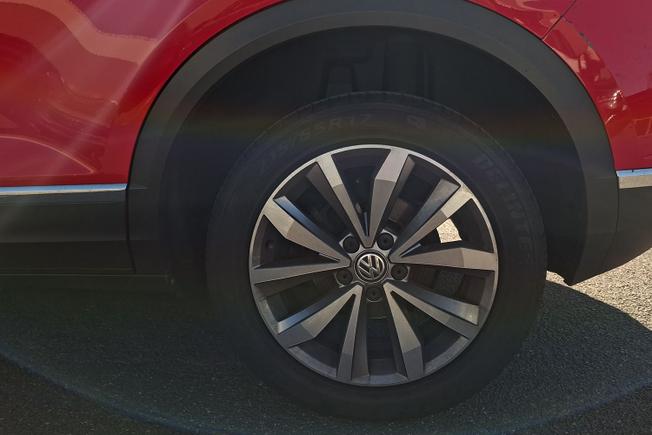 VOLKSWAGEN T-Roc Photo 5