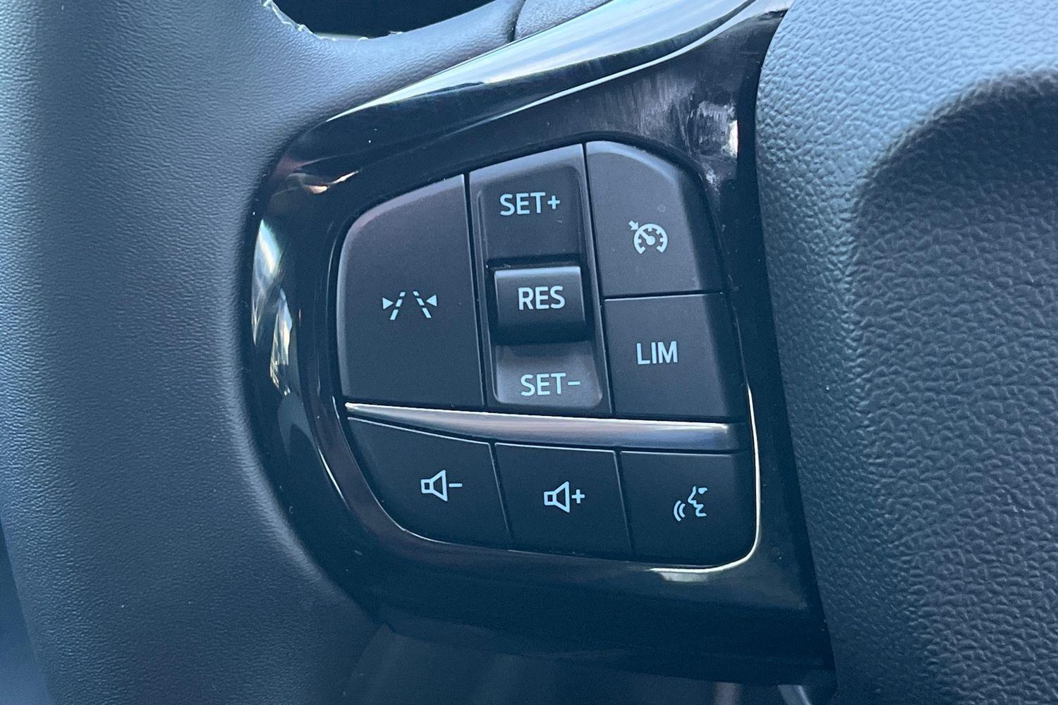 Ford Puma Gen-E Photo 29