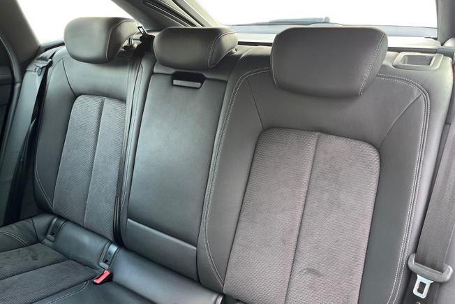 AUDI A6 Photo 10