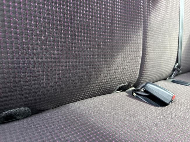 MITSUBISHI Mirage Photo 22